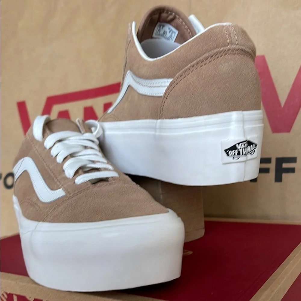 Vans WMNS Old Skool Stacked Soft Suede Burro/True White VN0A7Q5MB69 Platforms